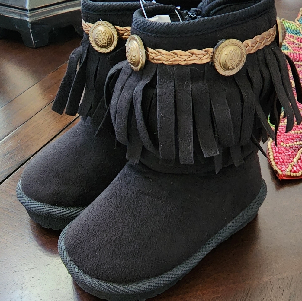 OSITOS BOOTS SZ 3